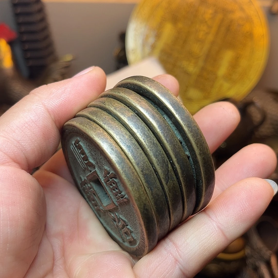 精美铜器工艺品等
