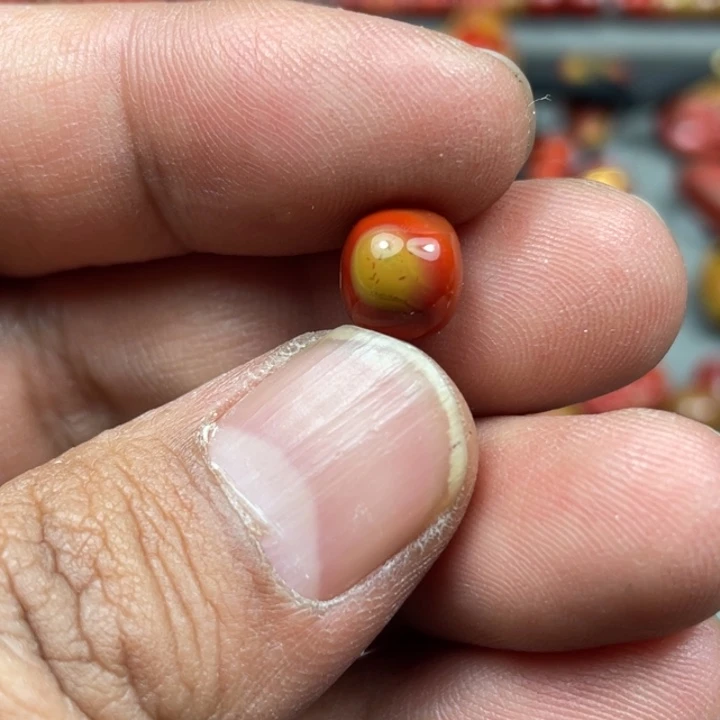 南红玛瑙未镶嵌老型