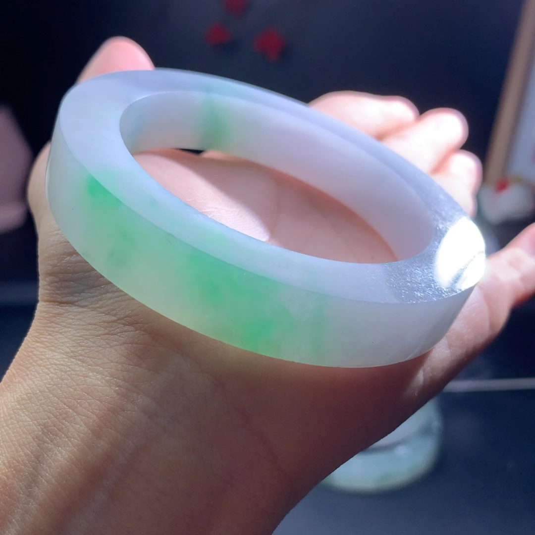 定制翡翠手镯未镶嵌