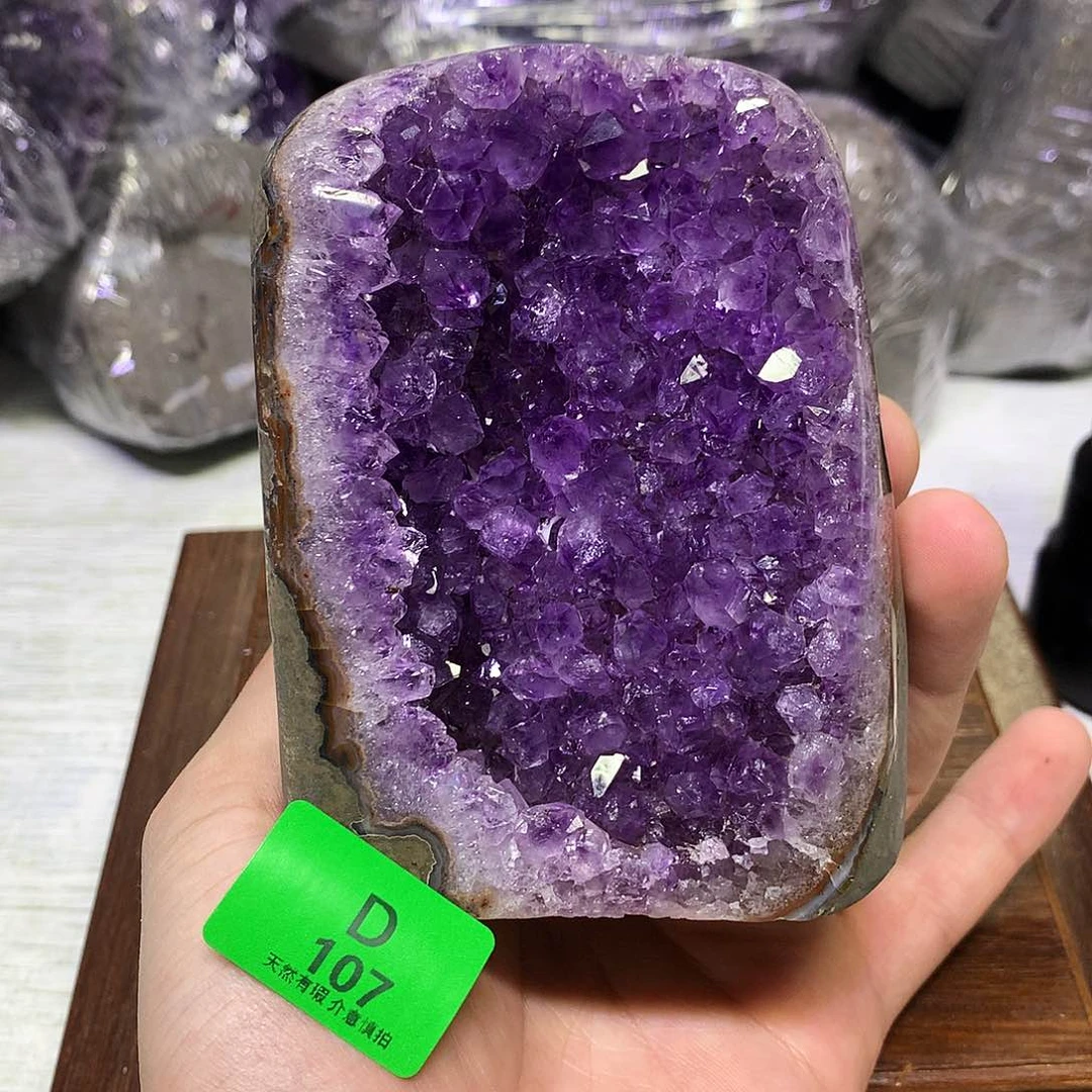 紫晶大型摆件（非配饰）未镶嵌