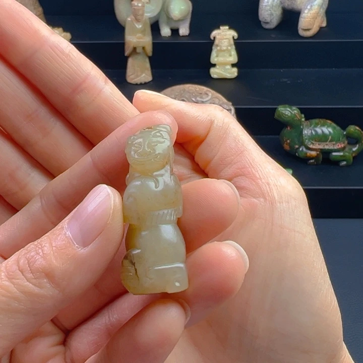 和田玉（糖玉）未镶嵌挂件