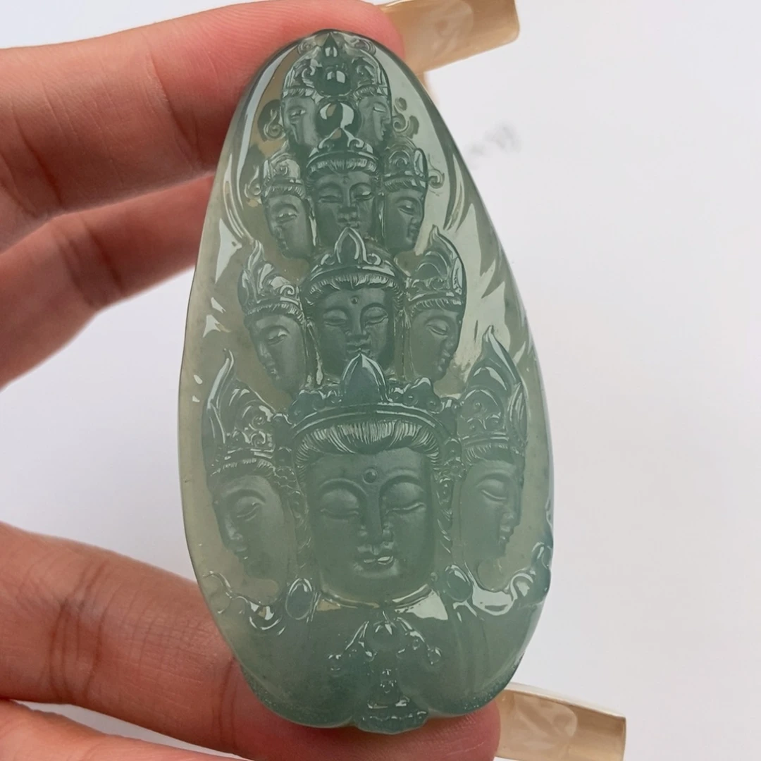 翡翠未镶嵌颈饰观音头