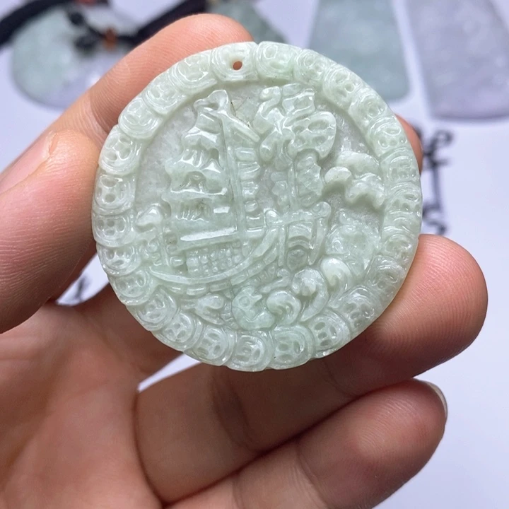 颈饰未镶嵌翡翠翡翠