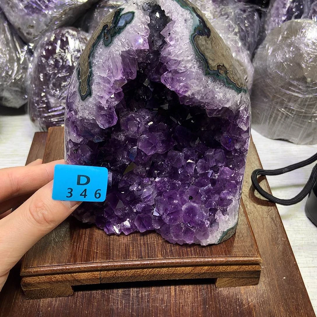 紫晶大型摆件（非配饰）未镶嵌