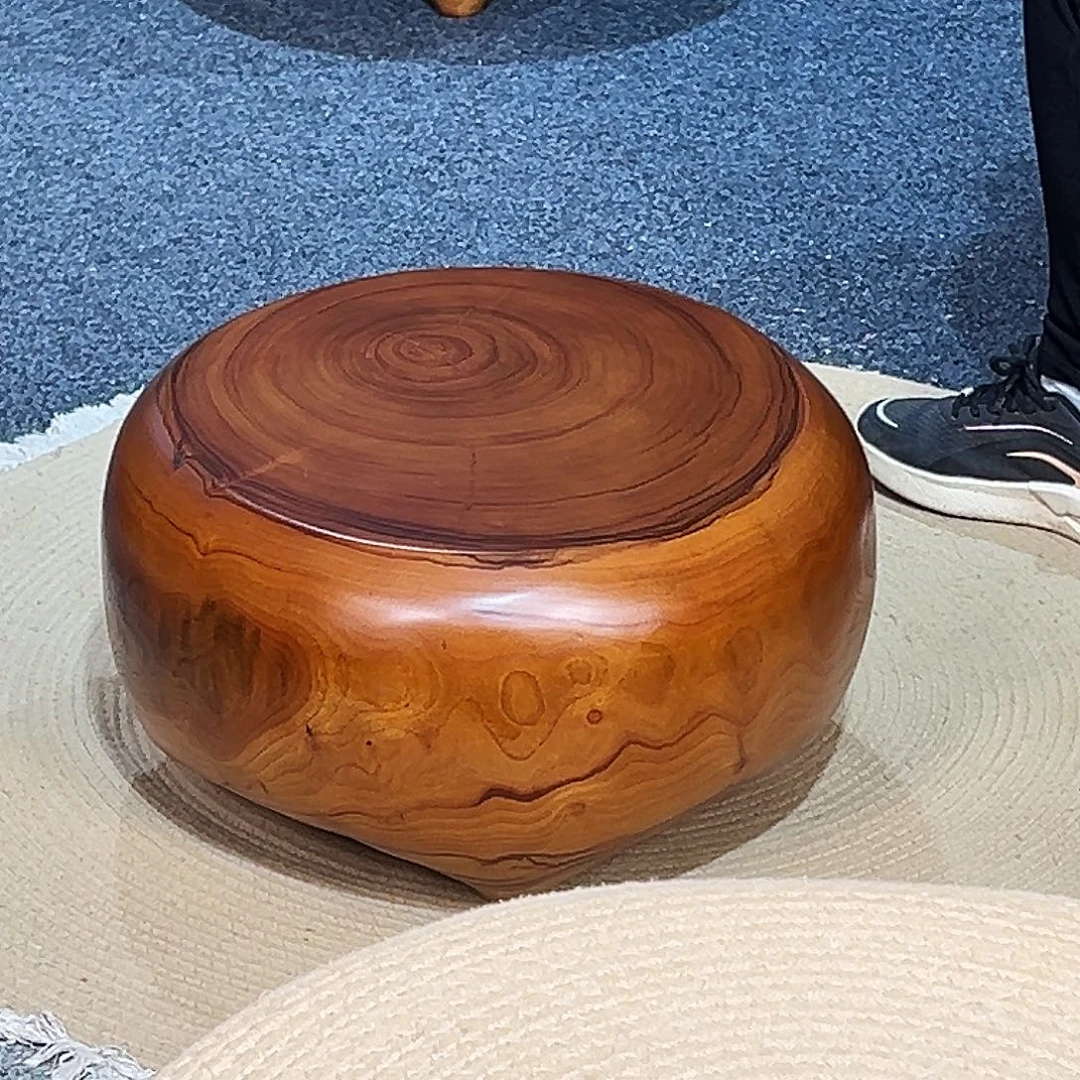 26 号香樟木尺寸：45-45-25cm