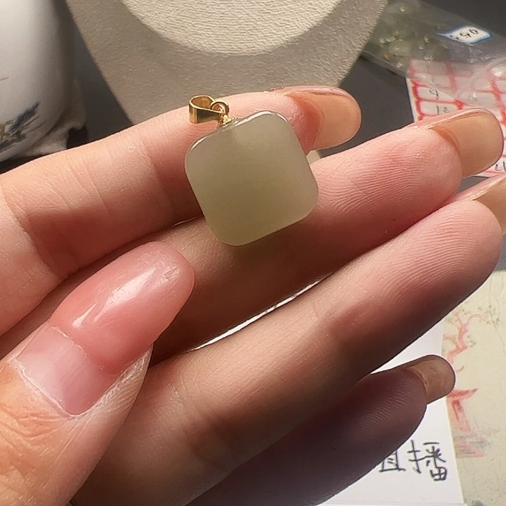 和田玉银S925镶嵌颈饰053