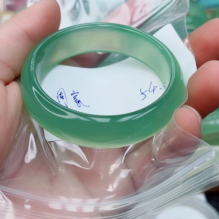 玛瑙/玉髓手镯未镶嵌?****?