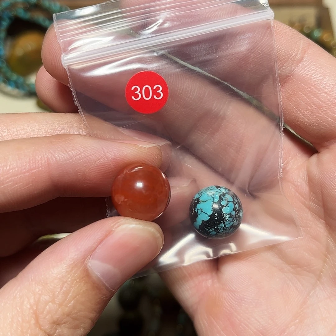 敏***南红玛瑙未镶嵌珠宝奇石