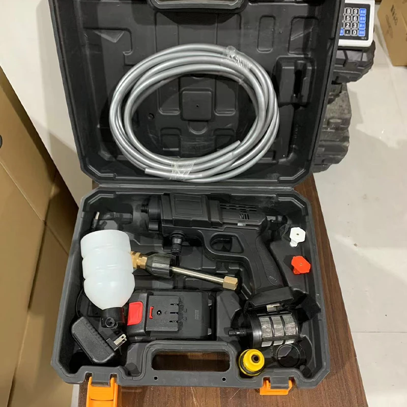 【刘】锂电高压洗车枪一套带塑箱