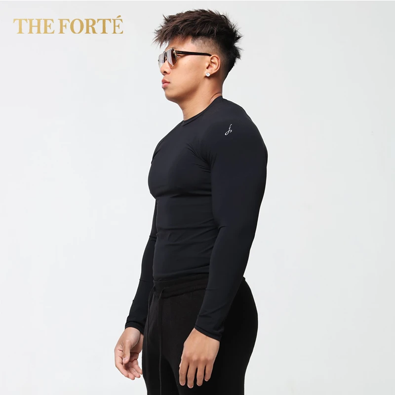 THE FORTÉ 运动高弹细螺纹速干打底上衣