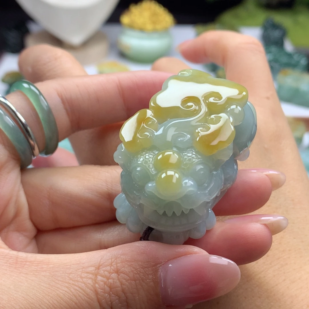 翡翠未镶嵌颈饰A19 黄金甲翡翠貔貅