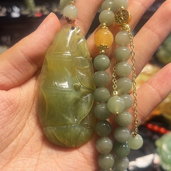 岫玉未镶嵌毛衣链