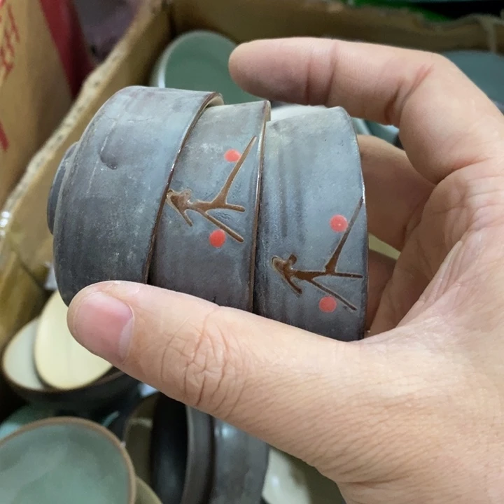 陶瓷艺术品和陶瓷艺术壶