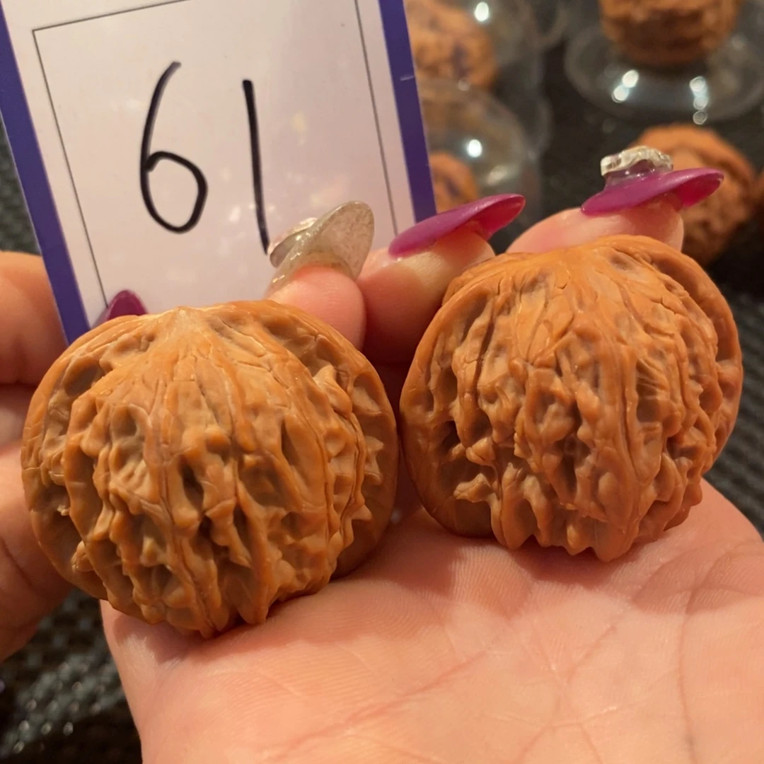 文玩核桃吊坠61山地正磨全品40.5尺