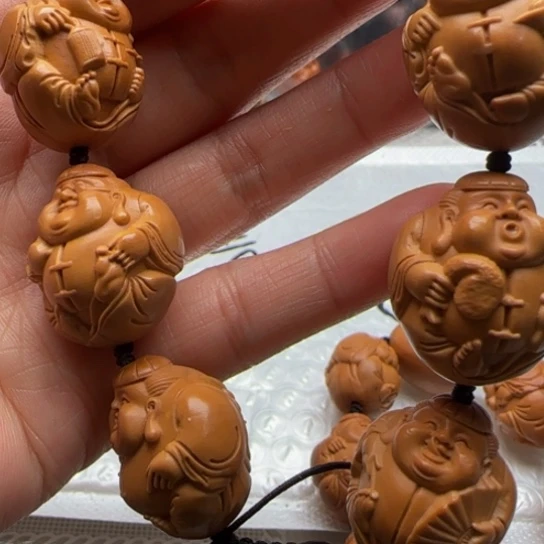 橄榄核手串橄榄雕工艺的