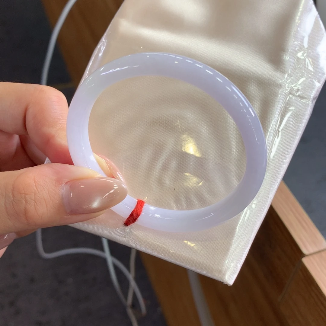 翡翠未镶嵌手镯天然Ａ货翡翠54贵妃