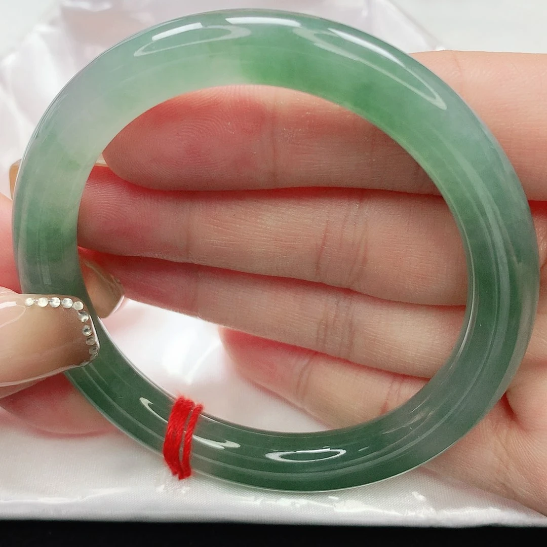 翡翠手镯未镶嵌缅甸天然A货翡翠