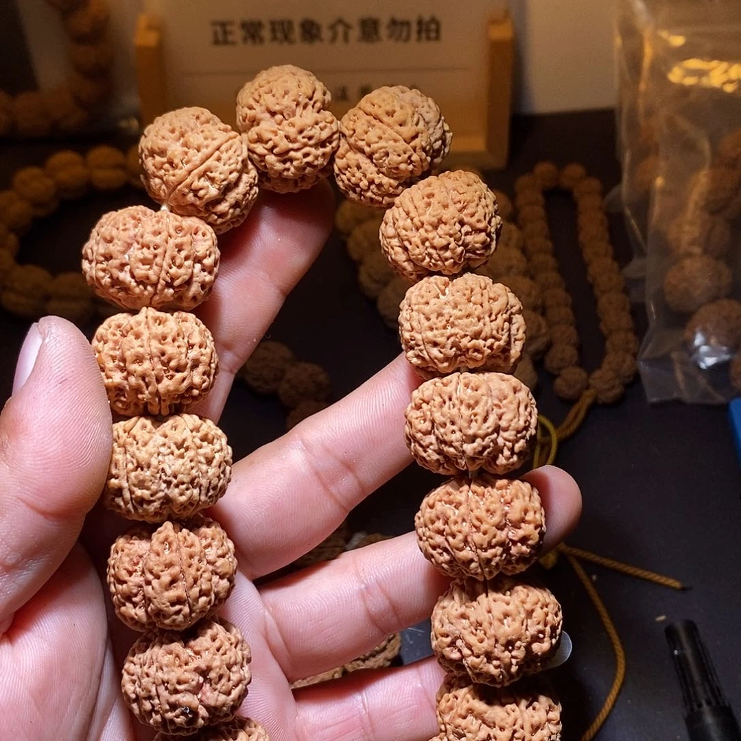 吊坠金刚菩提破**说2666666666666