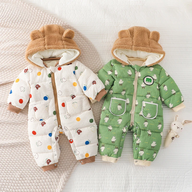 婴儿连体衣秋冬加厚0-1岁新生儿爬服男女宝宝冬装哈衣外出服