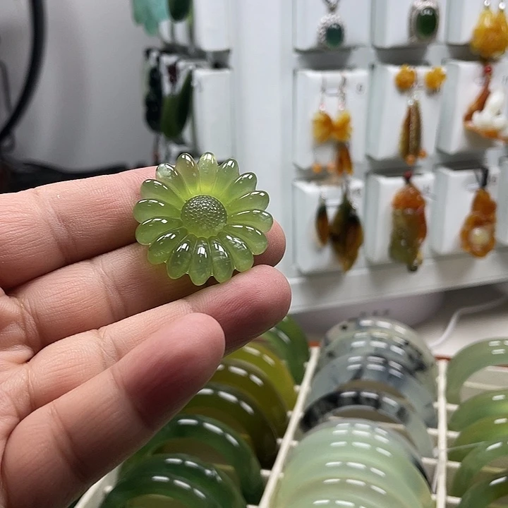 蛇纹石玉合金颈饰