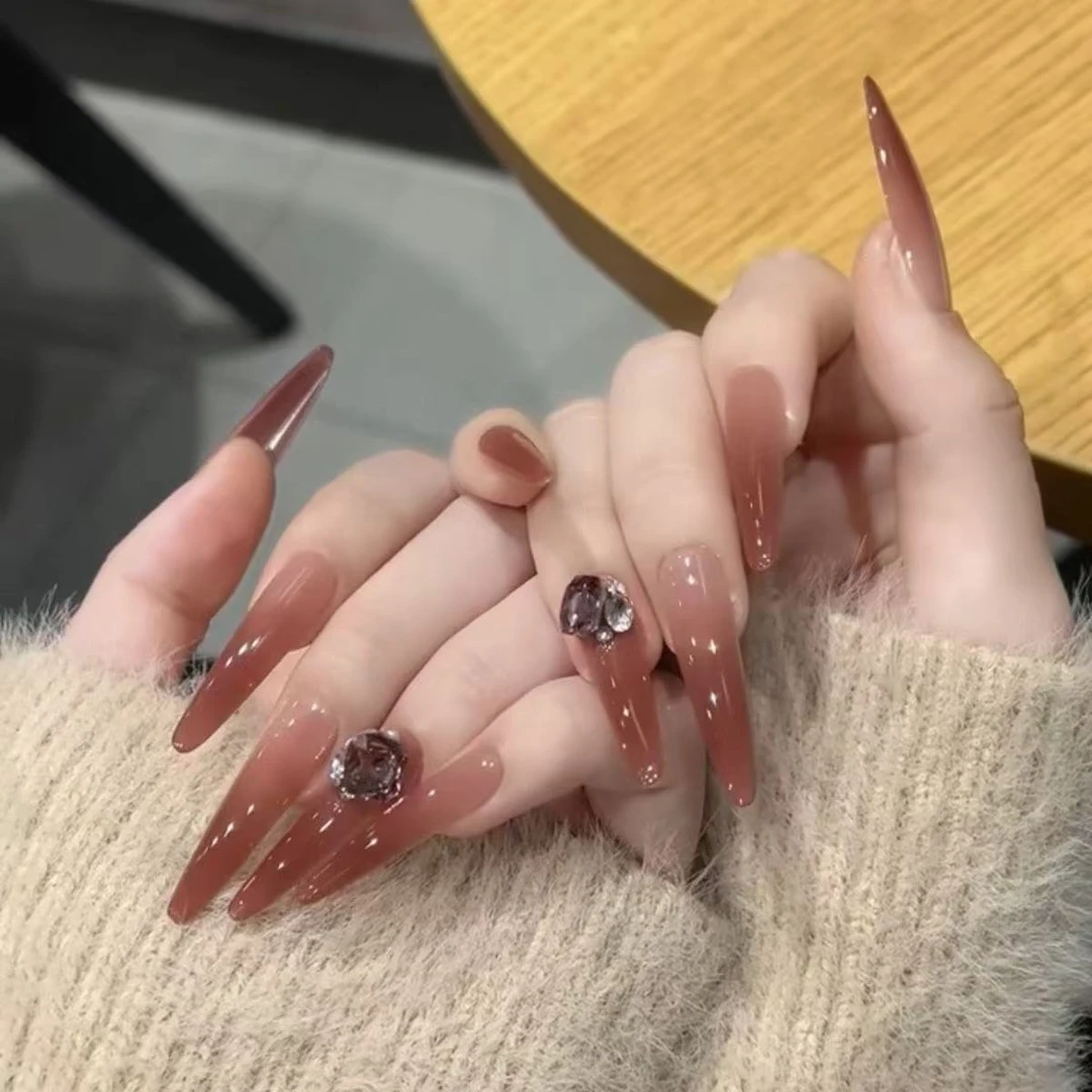 【安克拉】秋冬红玫瑰爆闪穿戴气质美甲渐变高级显白贴片纯手工指甲