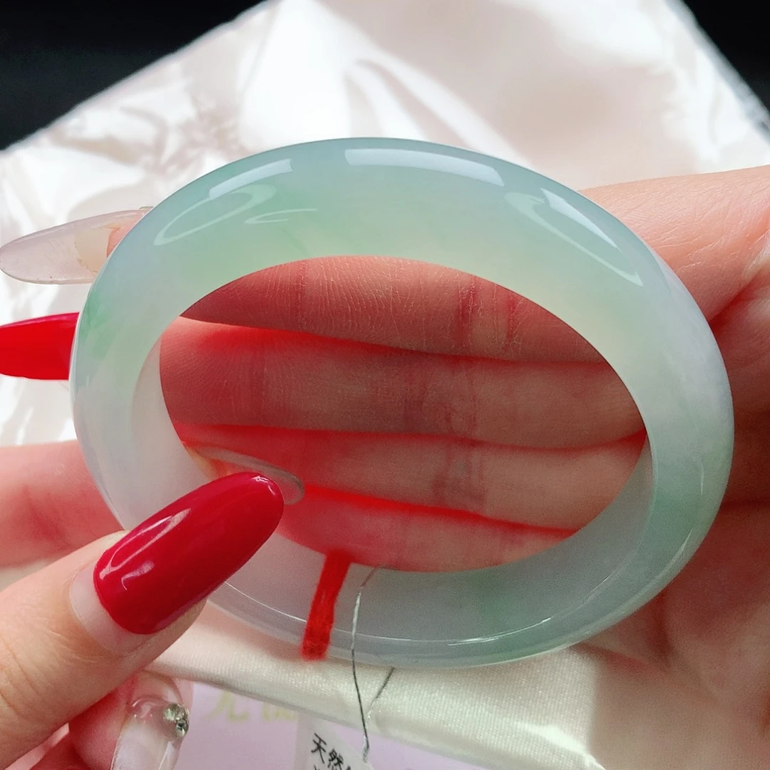 未镶嵌手镯翡翠54圈