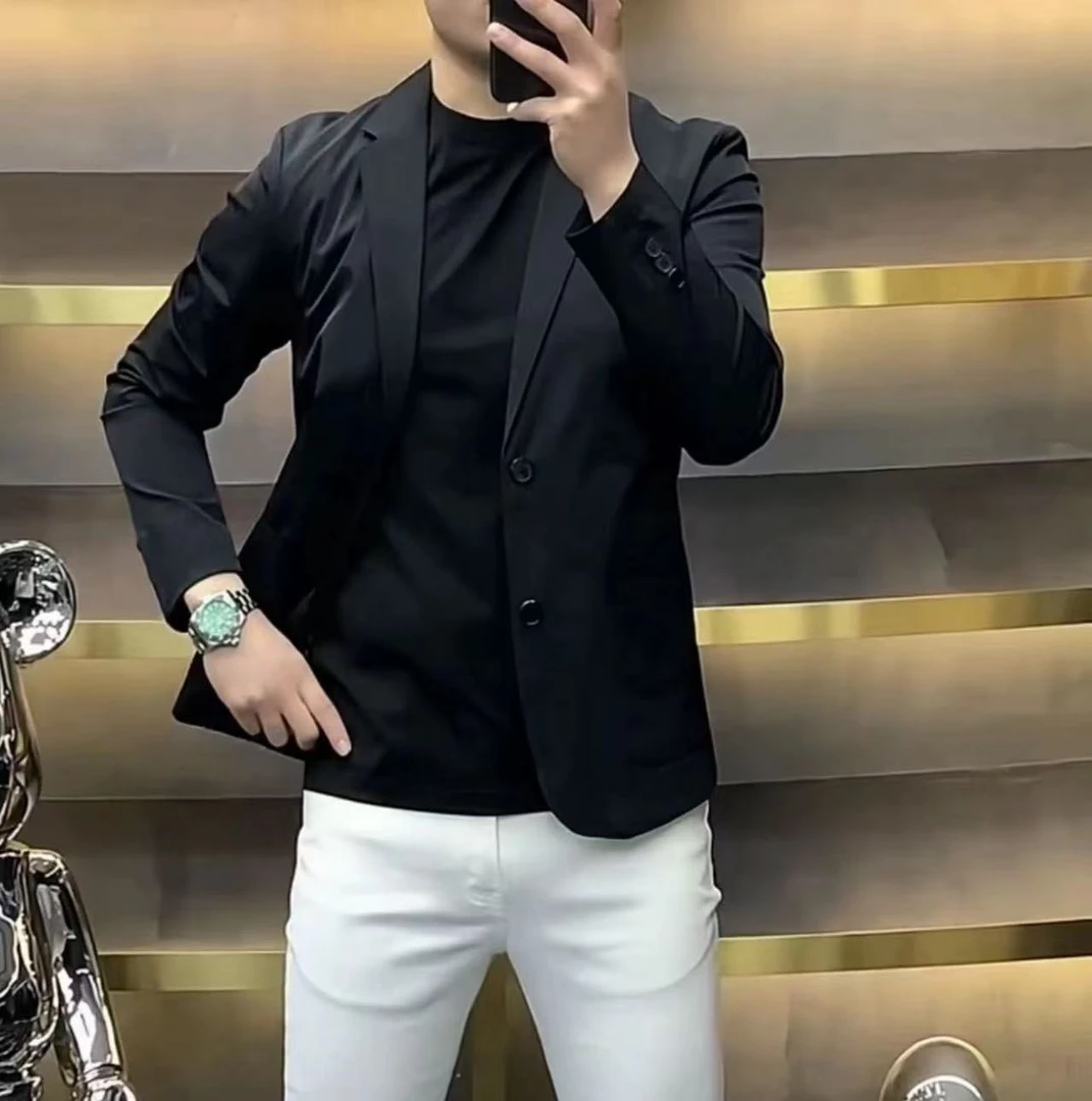男士时尚修身款秋季纯色西服上装商务流休闲高品质百搭黑色潮流