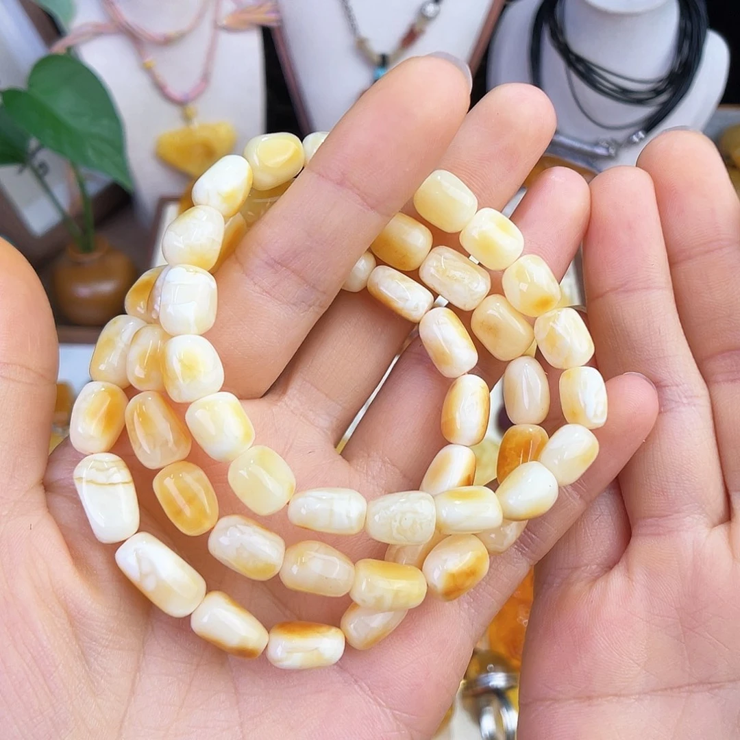 未镶嵌琥珀珠宝奇石多样性发一条