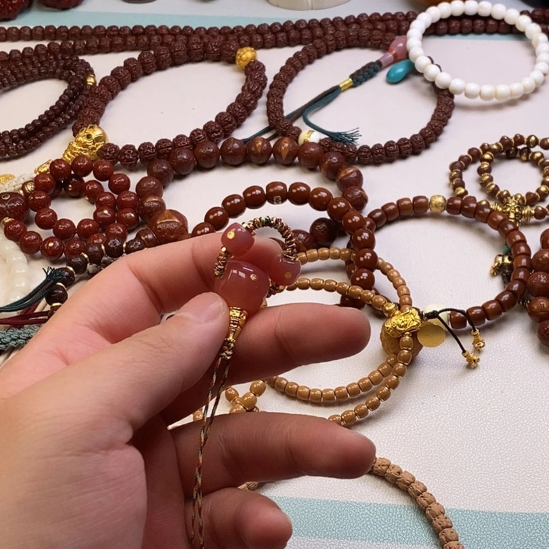 玛瑙/玉髓8.8合金。。。。。。。。。。。