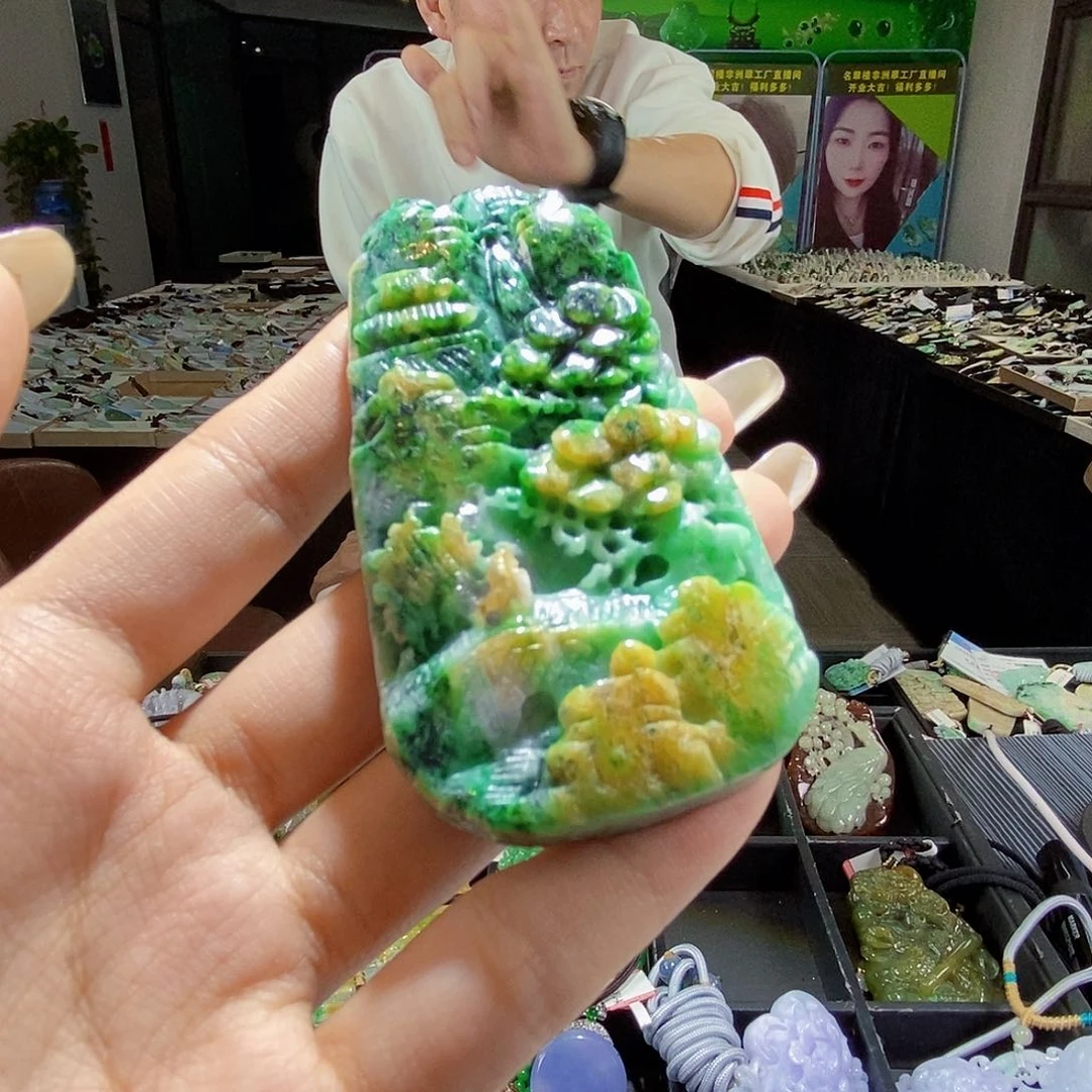 颈饰未镶嵌翡翠翡翠