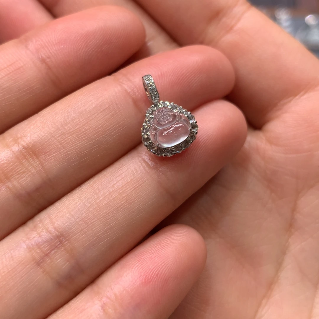 翡翠颈饰18K金镶嵌吊坠