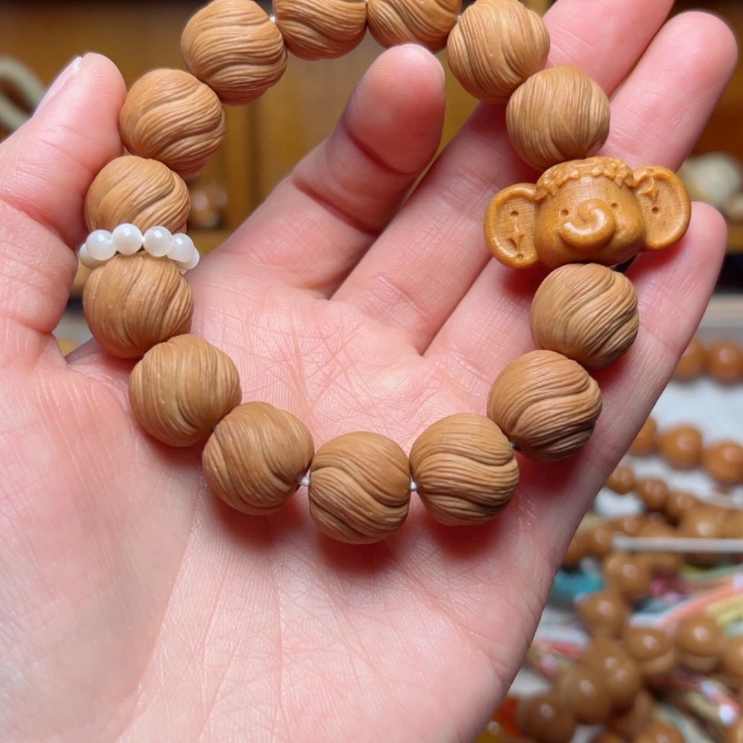 手串猴头核桃卷卷酥