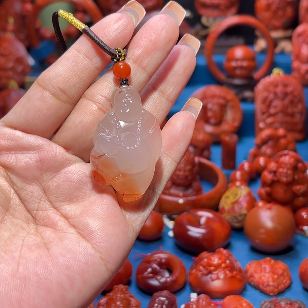 未镶嵌雕刻南红玛瑙