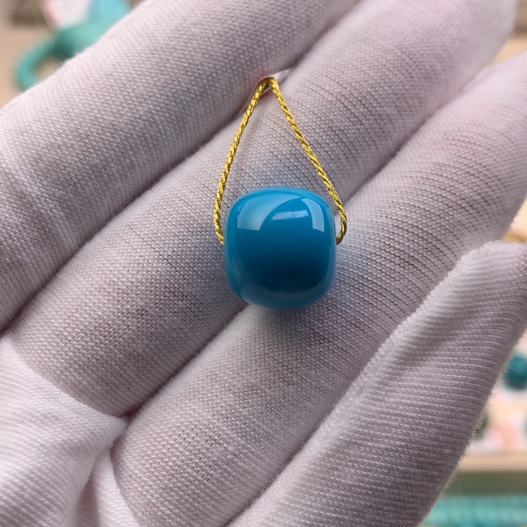 绿松石未镶嵌珠宝奇石12.7*11.4