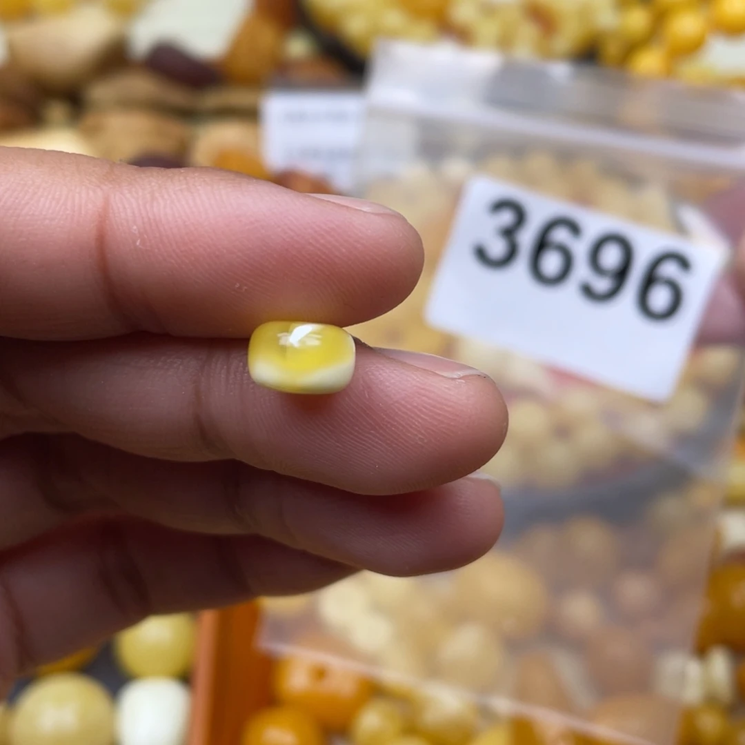 琥珀珠宝奇石未镶嵌9