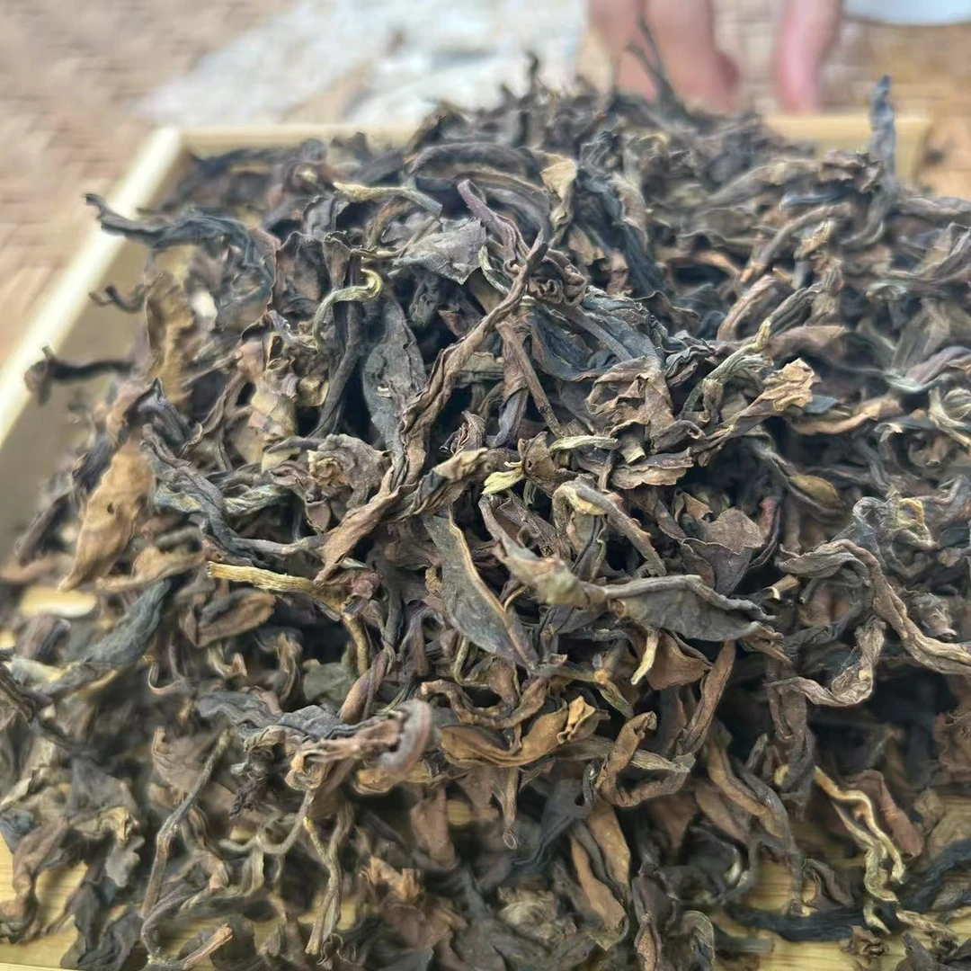 2010年西半山普洱老白茶（250g）【4号】