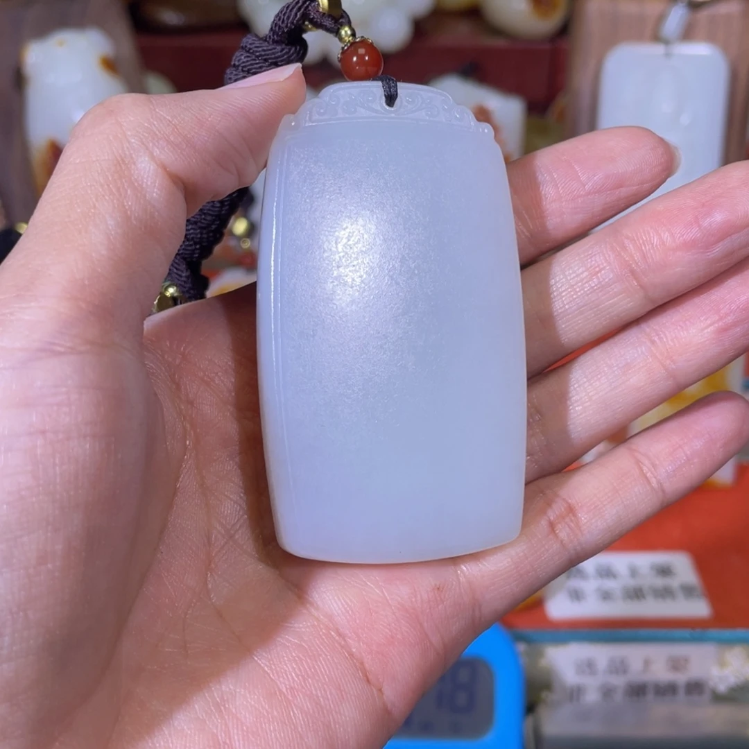 皮***蛋和田玉未镶嵌挂件