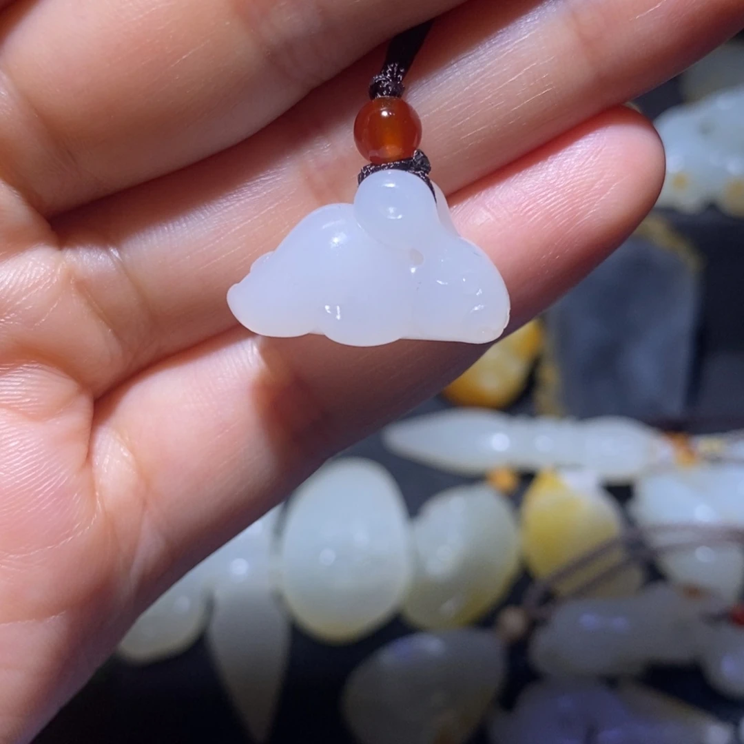 和田玉未镶嵌吊坠(不含链)