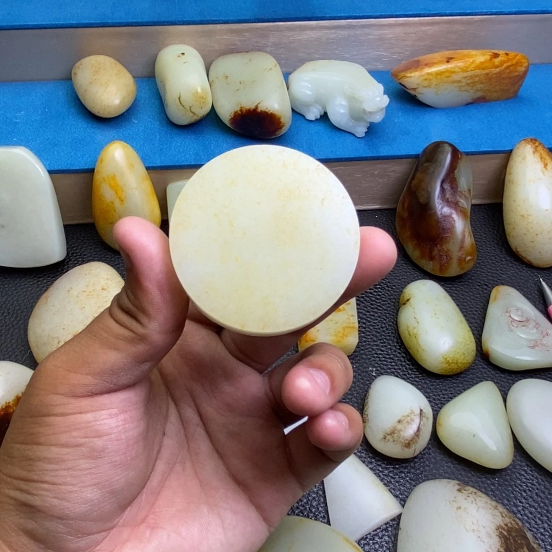 佛***造定制未镶嵌定制和田玉