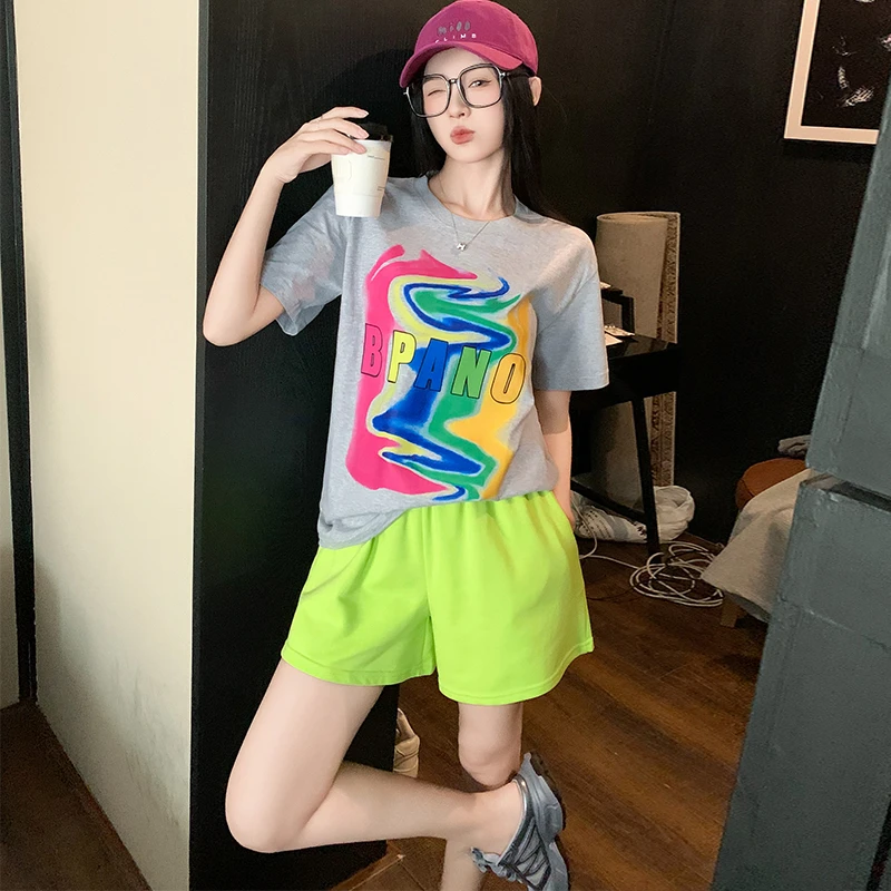 2025夏季新款休闲运动套装短袖T恤女彩色印花圆领上衣短裤两件套