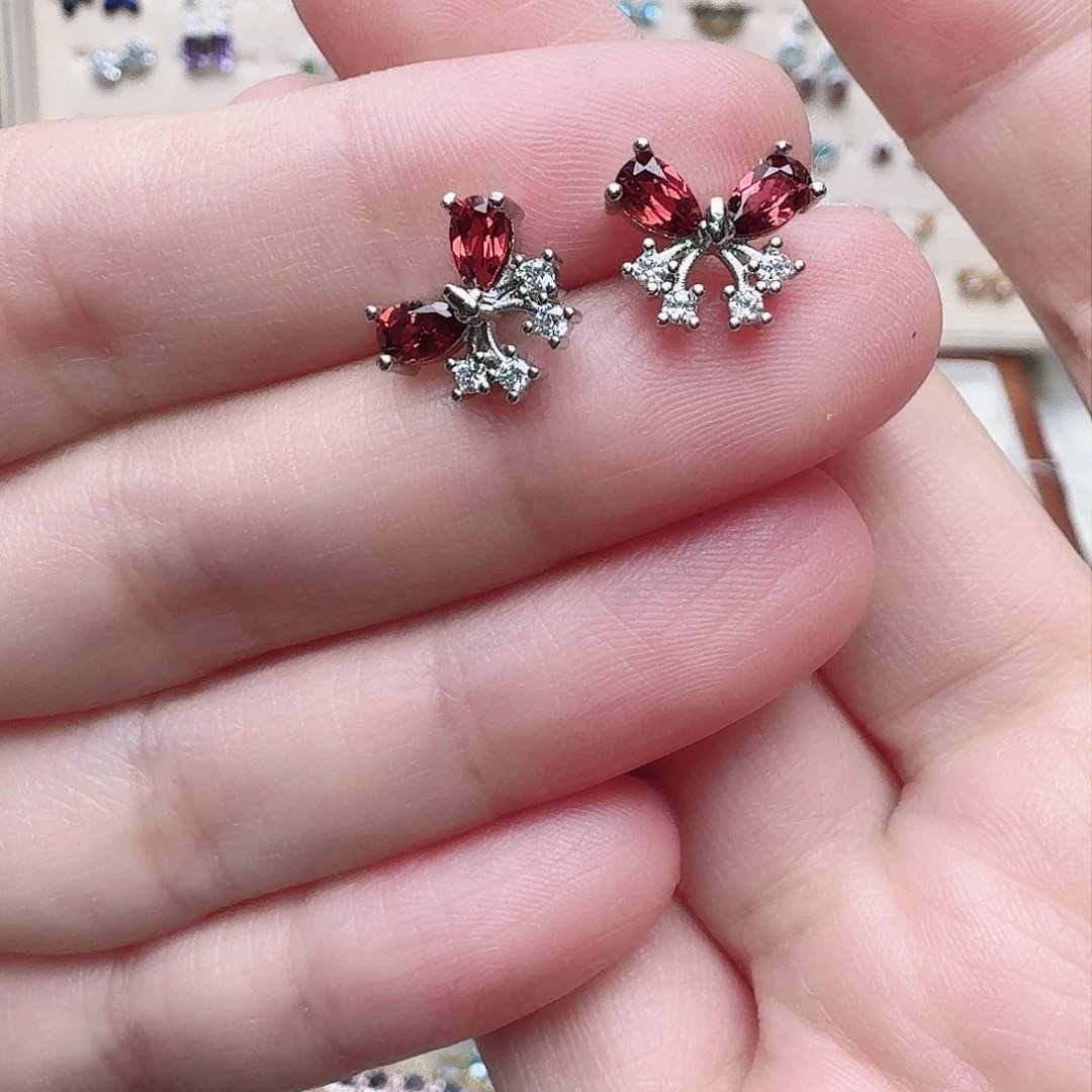 石榴石耳饰未镶嵌耳钉