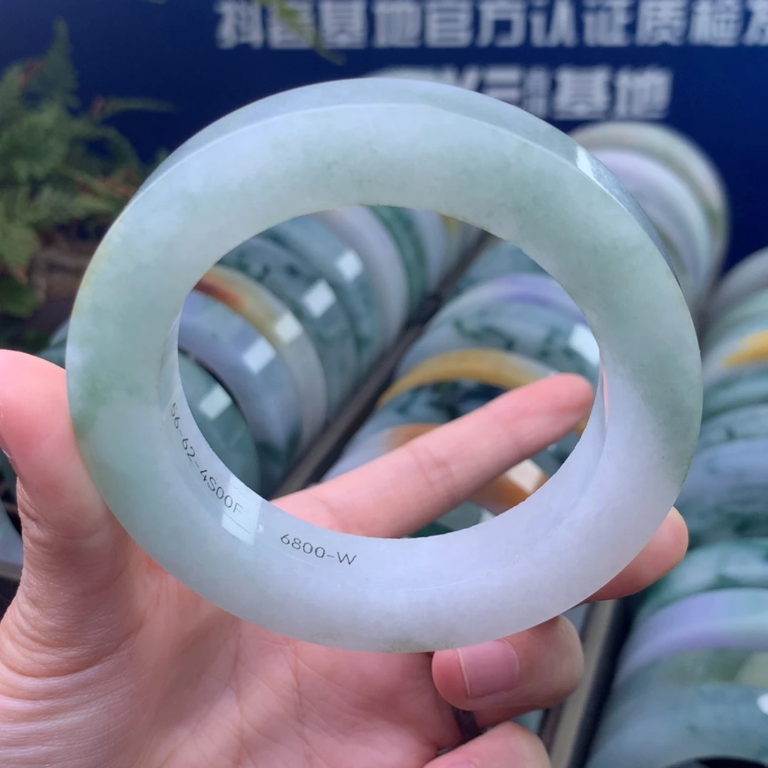 定制翡翠未镶嵌手镯定制不退不换