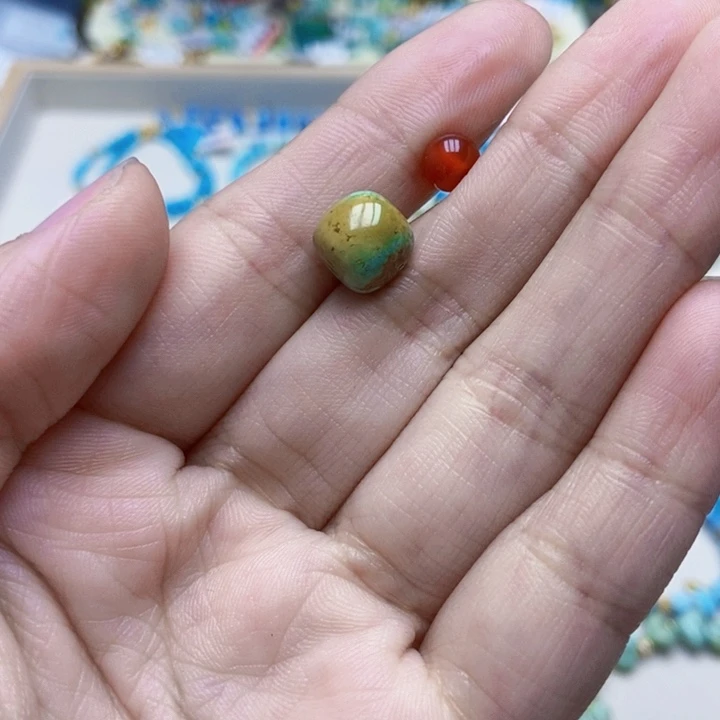 南红玛瑙未镶嵌挂件46