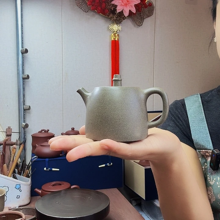 茶壶紫砂汉铎半手170毫升，青段尾货处理
