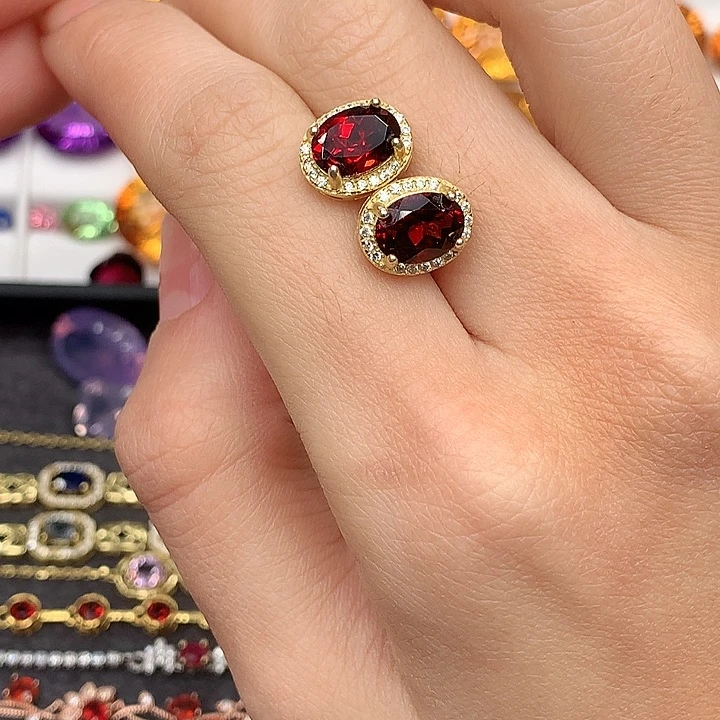 耳饰石榴石银S925镶嵌