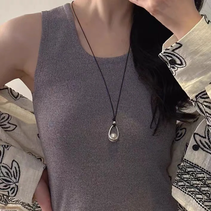 合金吊坠 十里间【大颗水滴】简约气质皮绳珍珠水滴项链卫衣毛衣链