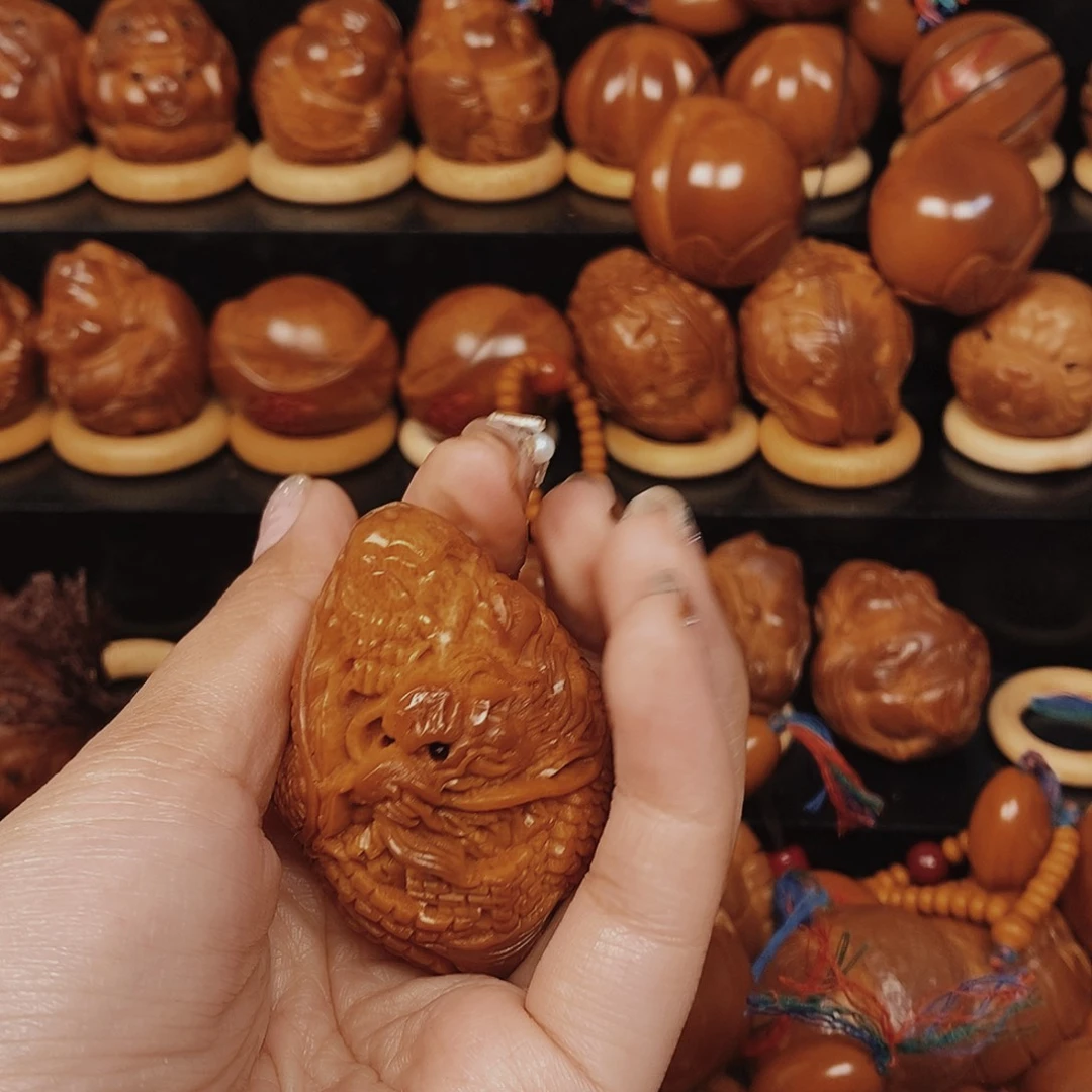 初***店橄榄核手串/手链龙单颗0098