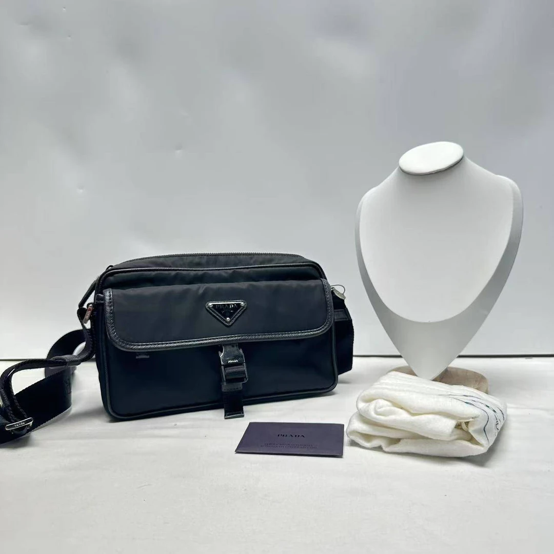 胖虎熙少/普拉达/95新/公价0/箱包/斜挎包/31B2502270093