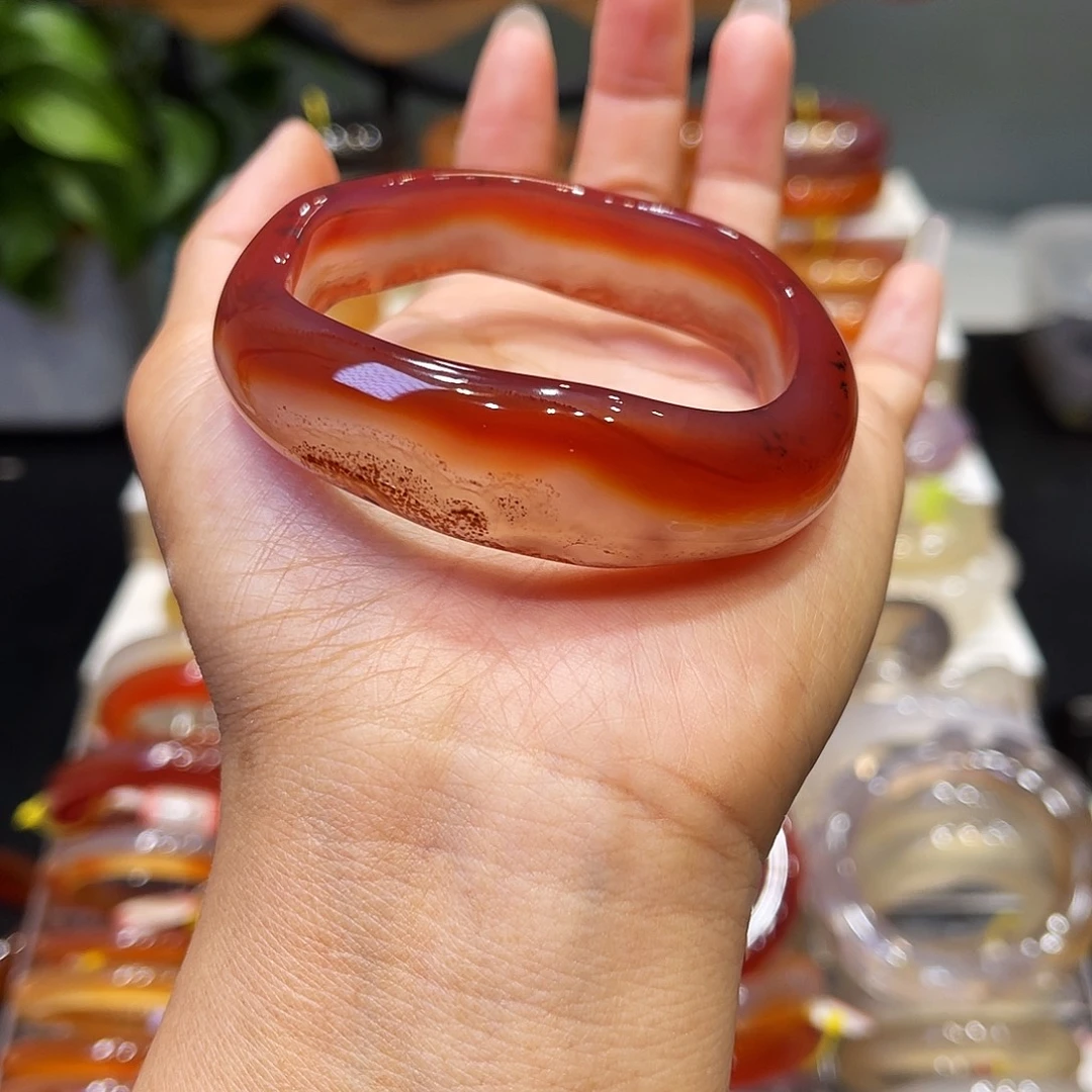 玛瑙/玉髓未镶嵌手镯