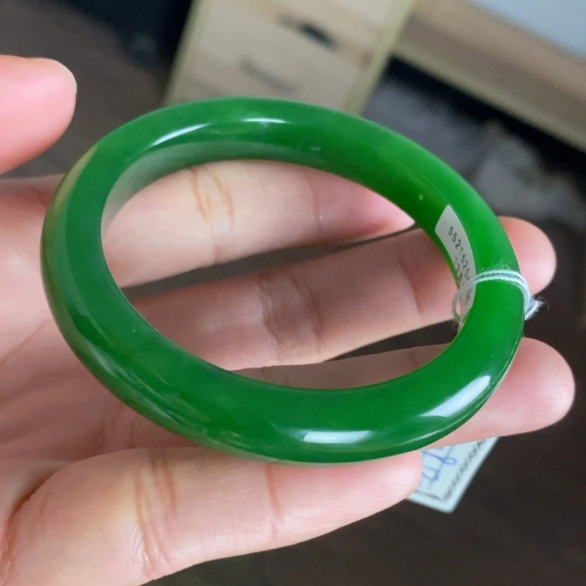 【闪购商品】未镶嵌手镯和田玉（碧玉）